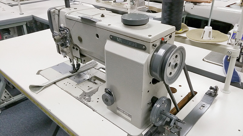 Leather And Upholstery Machines MITSUBISHI LU4040B40T Automatic Magnificent Mitsubishi Sewing Machine For Sale Leather And Upholstery Machines MITSUBISHI LU4040B40T Automatic Magnificent Mitsubishi Sewing Machine For Sale