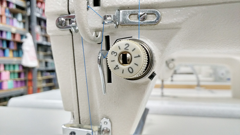 CONSEW 7360RB-2SS Lockstitch Sewing Machine