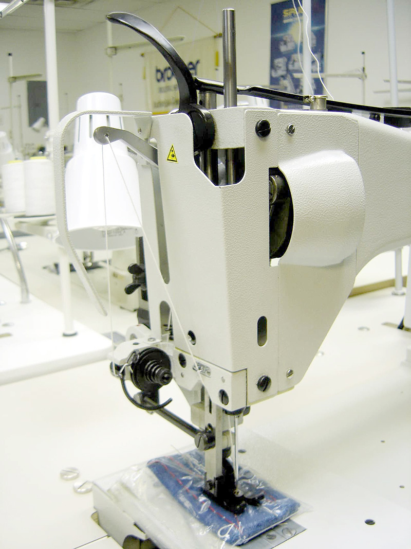 Leather and Upholstery Machines CONSEW 733R5 Extra Heavy Duty 7 Class