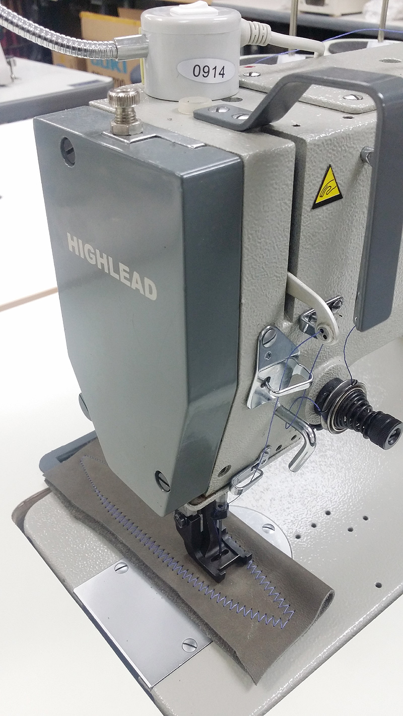 HIGHLEAD GG0328-1 Walking Foot Zig Zag Sewing Machine