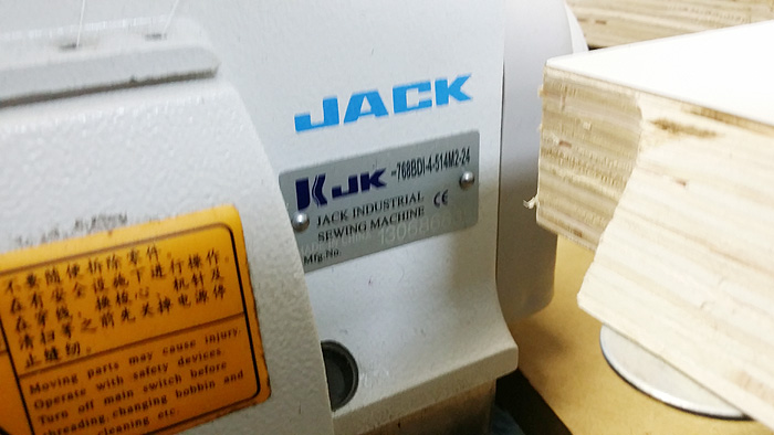JACK JK-768 Four Thread Serger