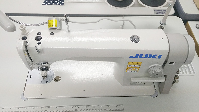 JUKI DDL-8700 Sewing Machine