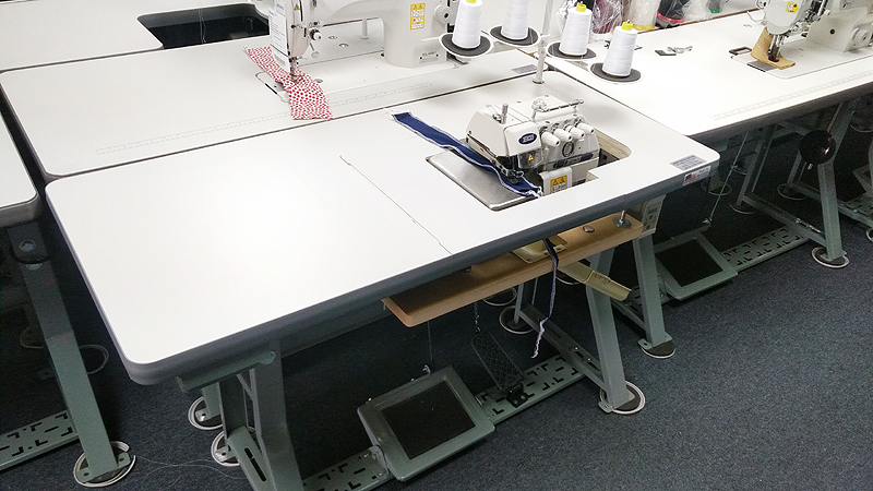 THOR RE-747D Four Thread Industrial Serger