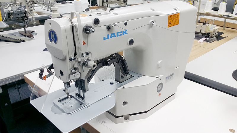 Bartacking Machines: JACK JK-T1906 Programmable Shape Tacking Machine